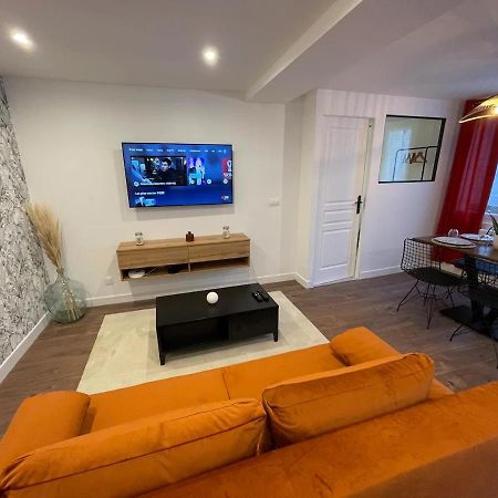 Le Jardin Niortais - Hyper Centre- Proche Gare - Paisible - Grand Jardin Prive, Wifi Hd -Netflix Lejlighed Eksteriør billede
