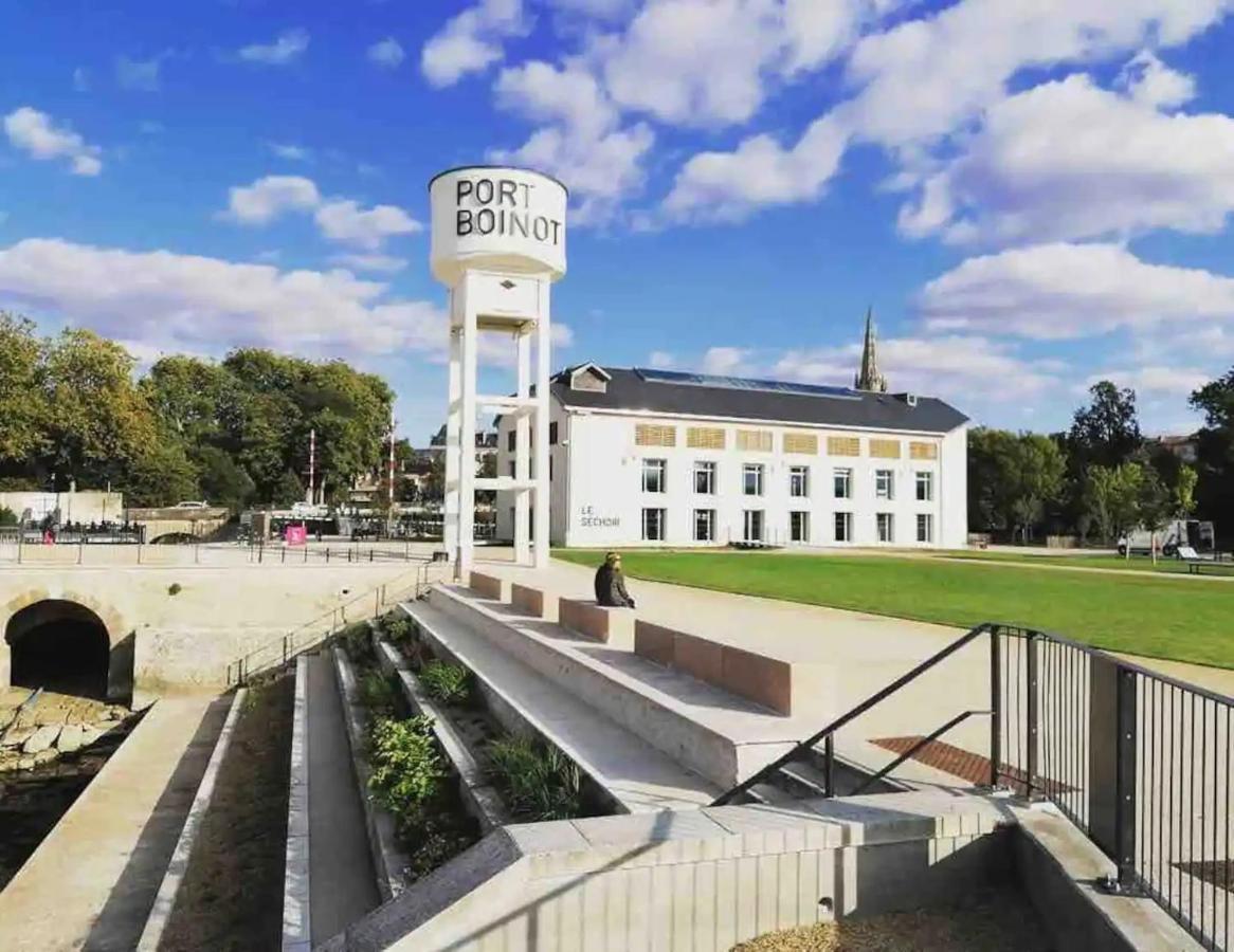 Le Jardin Niortais - Hyper Centre- Proche Gare - Paisible - Grand Jardin Prive, Wifi Hd -Netflix Lejlighed Eksteriør billede